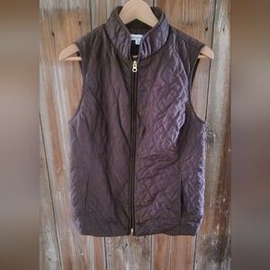 Croft and barrow brown quilted vest women's size medium